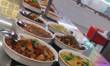 九龙坡金凤镇哪里可以定团餐?雅福一站式解锁团餐便捷新体验